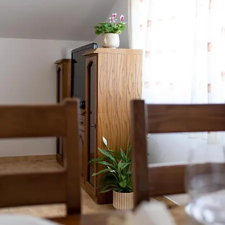 Vranjic Apartamento *