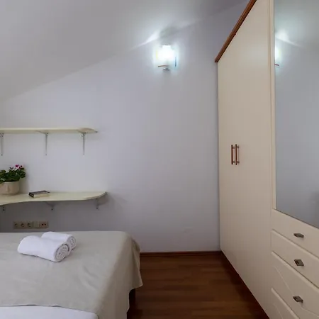 Vranjic Apartamento *