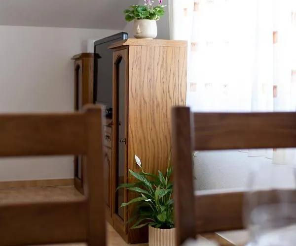 Vranjic Apartamento *