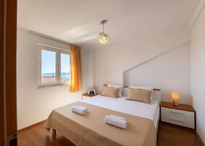 Vranjic Apartamento *